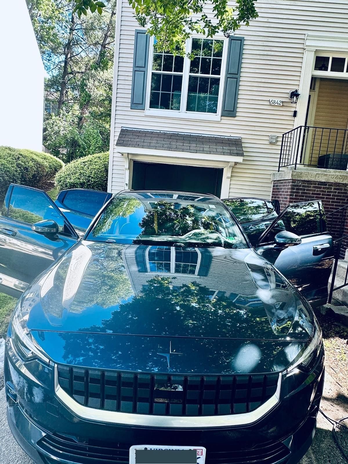 Exterior detailing photo
